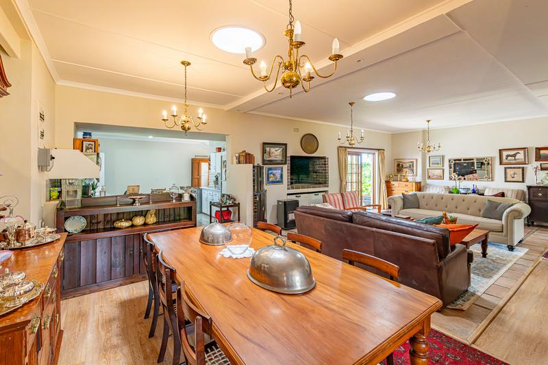 5 Bedroom Property for Sale in Riviersonderend Western Cape